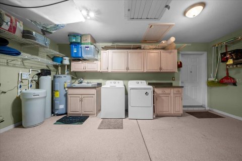 House in Dunnellon, Florida 3 bedrooms, 163.51 sq.m. № 2093290 - photo 29
