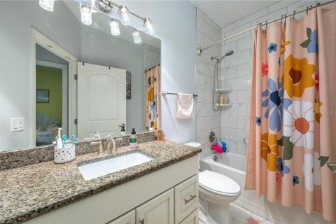 Villa ou maison à vendre à Auburndale, Floride: 4 chambres, 214.33 m2 № 2398306 - photo 22