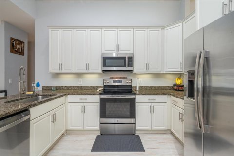 Villa ou maison à vendre à Auburndale, Floride: 4 chambres, 214.33 m2 № 2398306 - photo 7