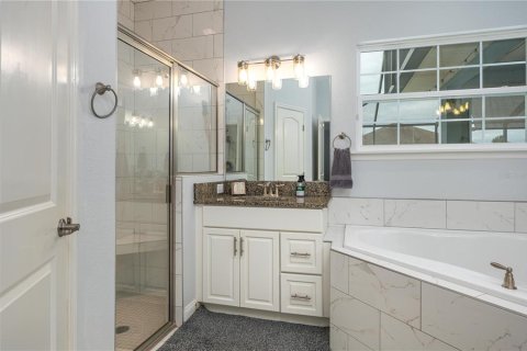 Villa ou maison à vendre à Auburndale, Floride: 4 chambres, 214.33 m2 № 2398306 - photo 17