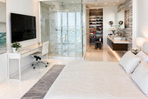 Copropriété à louer à Miami, Floride: 3 chambres, 195.65 m2 № 2154212 - photo 11
