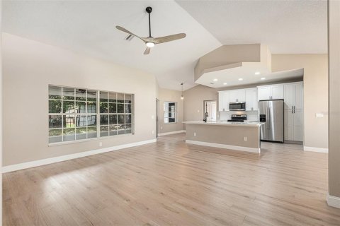 Villa ou maison à vendre à Spring Hill, Floride: 3 chambres, 158.31 m2 № 1809899 - photo 13