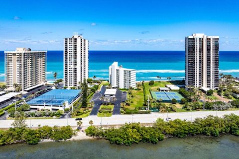Copropriété à vendre à Riviera Beach, Floride: 2 chambres, 139.35 m2 № 2078078 - photo 2