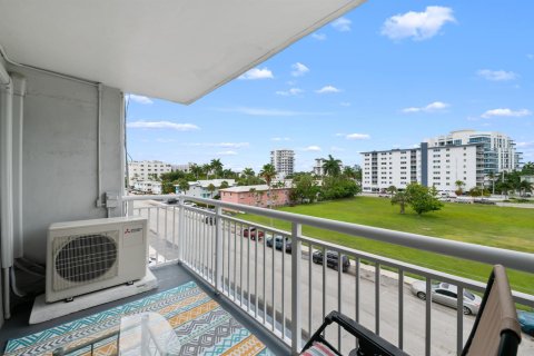 Condominio en venta en Fort Lauderdale, Florida, 1 dormitorio, 64.1 m2 № 2276305 - foto 18