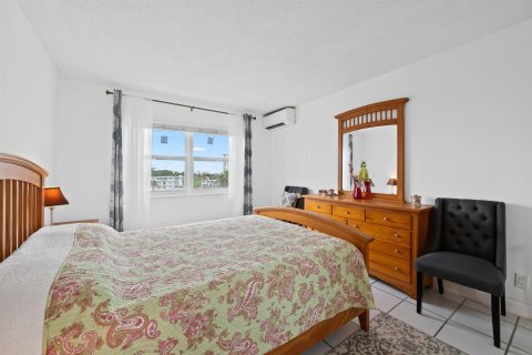 Condominio en venta en Fort Lauderdale, Florida, 1 dormitorio, 64.1 m2 № 2276305 - foto 15