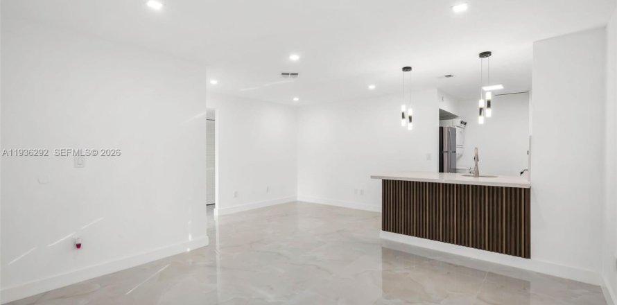 Condo à Miami, Floride, 2 chambres  № 1997629