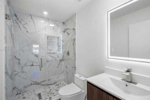 Copropriété à louer à Miami, Floride: 2 chambres, 69.68 m2 № 1997629 - photo 16