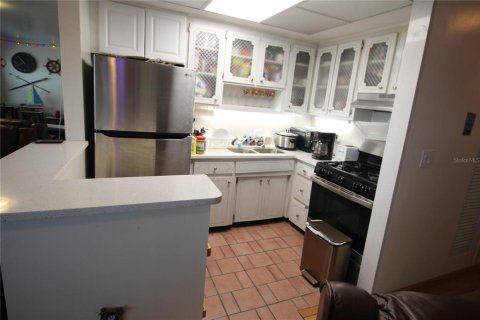 Condominio en venta en Saint Petersburg, Florida, 1 dormitorio, 58.06 m2 № 1626747 - foto 10