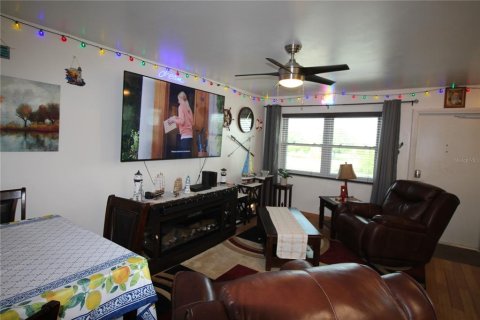 Condominio en venta en Saint Petersburg, Florida, 1 dormitorio, 58.06 m2 № 1626747 - foto 7