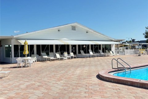 Condominio en venta en Saint Petersburg, Florida, 1 dormitorio, 58.06 m2 № 1626747 - foto 18