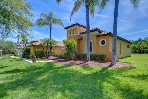 House in Land O' Lakes, Florida 4 bedrooms, 239.04 sq.m. № 1818841 - photo 4