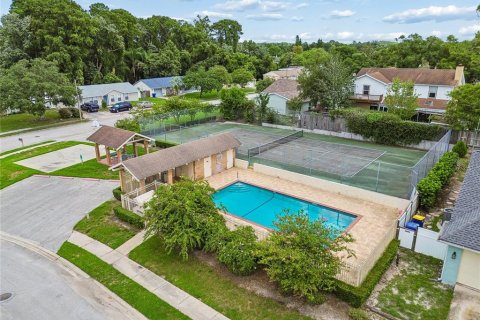 House in New Port Richey, Florida 3 bedrooms, 104.05 sq.m. № 2167374 - photo 25
