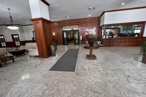 Copropriété à louer à Hollywood, Floride: 1 chambre, 73.39 m2 № 2071384 - photo 7