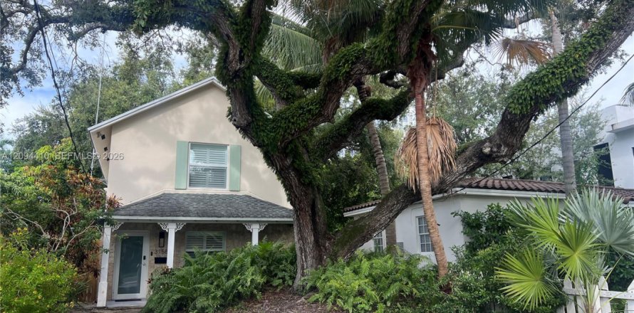 Casa en Miami, Florida 3 dormitorios, 126.35 m2 № 2382372