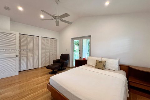 Casa en venta en Miami, Florida, 3 dormitorios, 126.35 m2 № 2382372 - foto 10