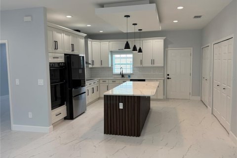 Villa ou maison à vendre à Ocala, Floride: 3 chambres, 167.22 m2 № 2284073 - photo 23