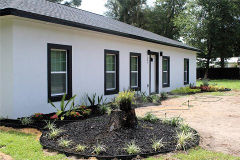 House in Ocala, Florida 3 bedrooms, 167.22 sq.m. № 2284073
