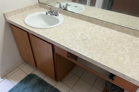 Commercial property in Orange City, Florida 219.81 sq.m. № 817103 - photo 18