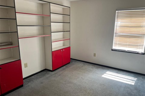Commercial property in Orange City, Florida 219.81 sq.m. № 817103 - photo 24