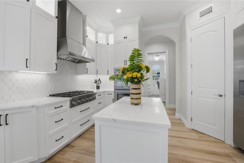 Villa ou maison à vendre à Sarasota, Floride: 4 chambres, 352.94 m2 № 2148088 - photo 11