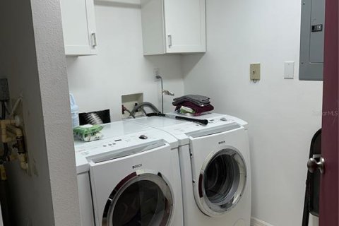 Copropriété à vendre à Saint Petersburg, Floride: 3 chambres, 154.68 m2 № 1560355 - photo 17