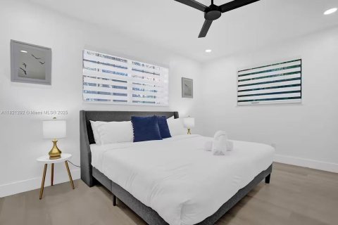 Casa en venta en Hollywood, Florida, 4 dormitorios, 183.76 m2 № 1784082 - foto 22