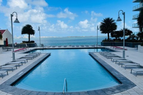 Condo in Miami, Florida, 2 bedrooms  № 1977254 - photo 23