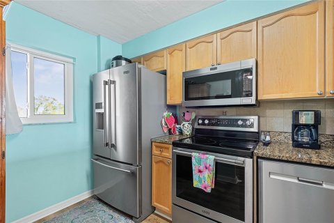Condominio en venta en Daytona Beach, Florida, 2 dormitorios, 98.48 m2 № 1733455 - foto 6