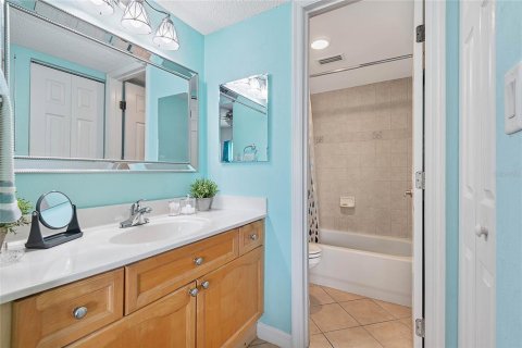 Condominio en venta en Daytona Beach, Florida, 2 dormitorios, 98.48 m2 № 1733455 - foto 16