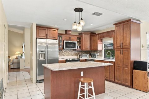 Villa ou maison à vendre à Orlando, Floride: 4 chambres, 211.82 m2 № 2398599 - photo 18