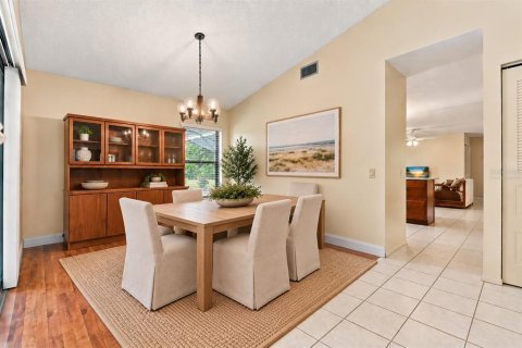 Villa ou maison à vendre à Orlando, Floride: 4 chambres, 211.82 m2 № 2398599 - photo 11