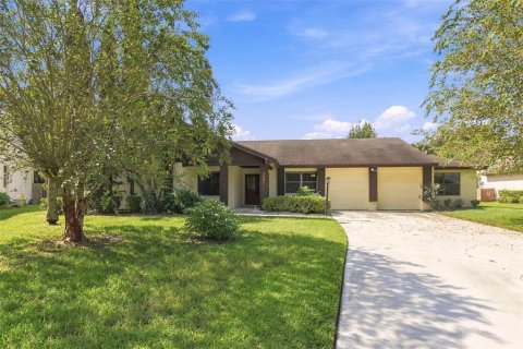 Villa ou maison à vendre à Orlando, Floride: 4 chambres, 211.82 m2 № 2398599 - photo 4