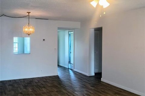 Copropriété à louer à Winter Haven, Floride: 2 chambres, 95.69 m2 № 2147822 - photo 4
