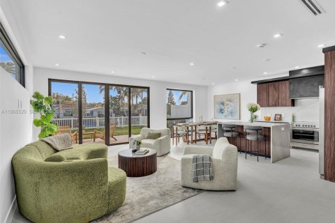 Touwnhouse à vendre à Dania Beach, Floride: 3 chambres, 193.42 m2 № 2028022 - photo 9