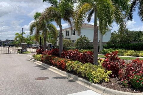 Townhouse in Sarasota, Florida 3 bedrooms, 145.67 sq.m. № 2167073 - photo 23