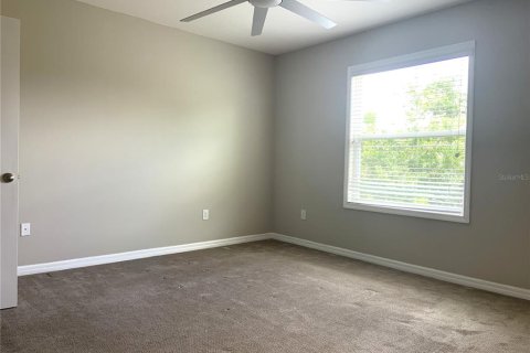 Townhouse in Sarasota, Florida 3 bedrooms, 145.67 sq.m. № 2167073 - photo 14