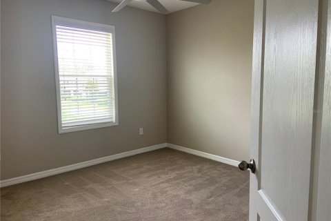 Townhouse in Sarasota, Florida 3 bedrooms, 145.67 sq.m. № 2167073 - photo 16