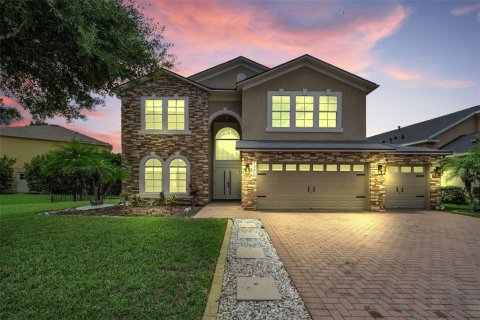 House in Trinity, Florida 5 bedrooms, 316.43 sq.m. № 2157587