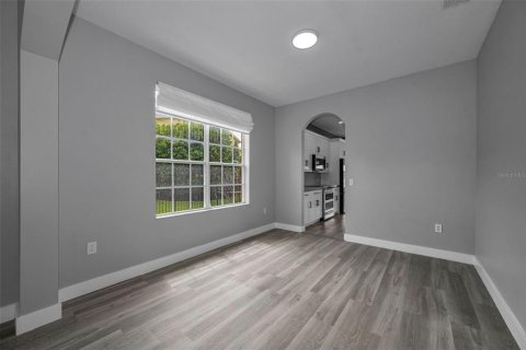 House in Trinity, Florida 5 bedrooms, 316.43 sq.m. № 2157587 - photo 13