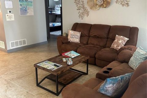 Casa en venta en Largo, Florida, 3 dormitorios, 134.71 m2 № 1909806 - foto 4