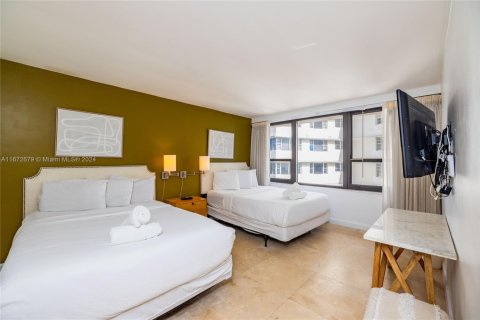 Copropriété à vendre à Miami Beach, Floride: 2 chambres, 89.19 m2 № 2018813 - photo 7