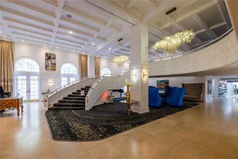 Copropriété à vendre à Miami Beach, Floride: 2 chambres, 89.19 m2 № 2018813 - photo 30