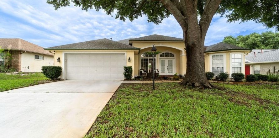 House in DeBary, Florida 3 bedrooms, 184.23 sq.m. № 2217185