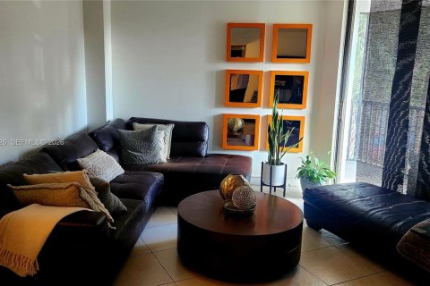 Copropriété à louer à Aventura, Floride: 2 chambres, 100.61 m2 № 2045459 - photo 4