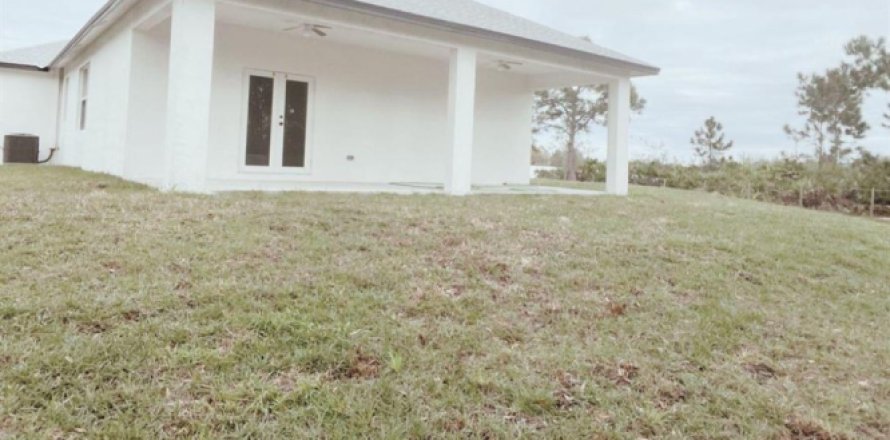 House in LaBelle, Florida 3 bedrooms, 123.1 sq.m. № 1007714