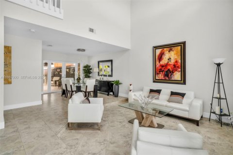 Купить виллу или дом в Майами, Флорида 4 спальни, 194.72м2, № 2050418 - фото 5