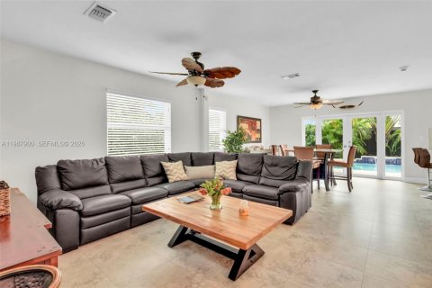 Купить виллу или дом в Майами, Флорида 4 спальни, 194.72м2, № 2050418 - фото 17