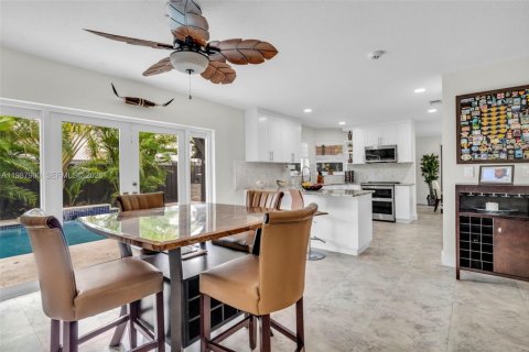 Купить виллу или дом в Майами, Флорида 4 спальни, 194.72м2, № 2050418 - фото 13