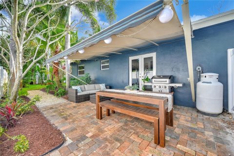 Casa en venta en Wilton Manors, Florida, 2 dormitorios, 135.27 m2 № 1731022 - foto 6