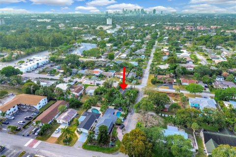 Casa en venta en Wilton Manors, Florida, 2 dormitorios, 135.27 m2 № 1731022 - foto 29